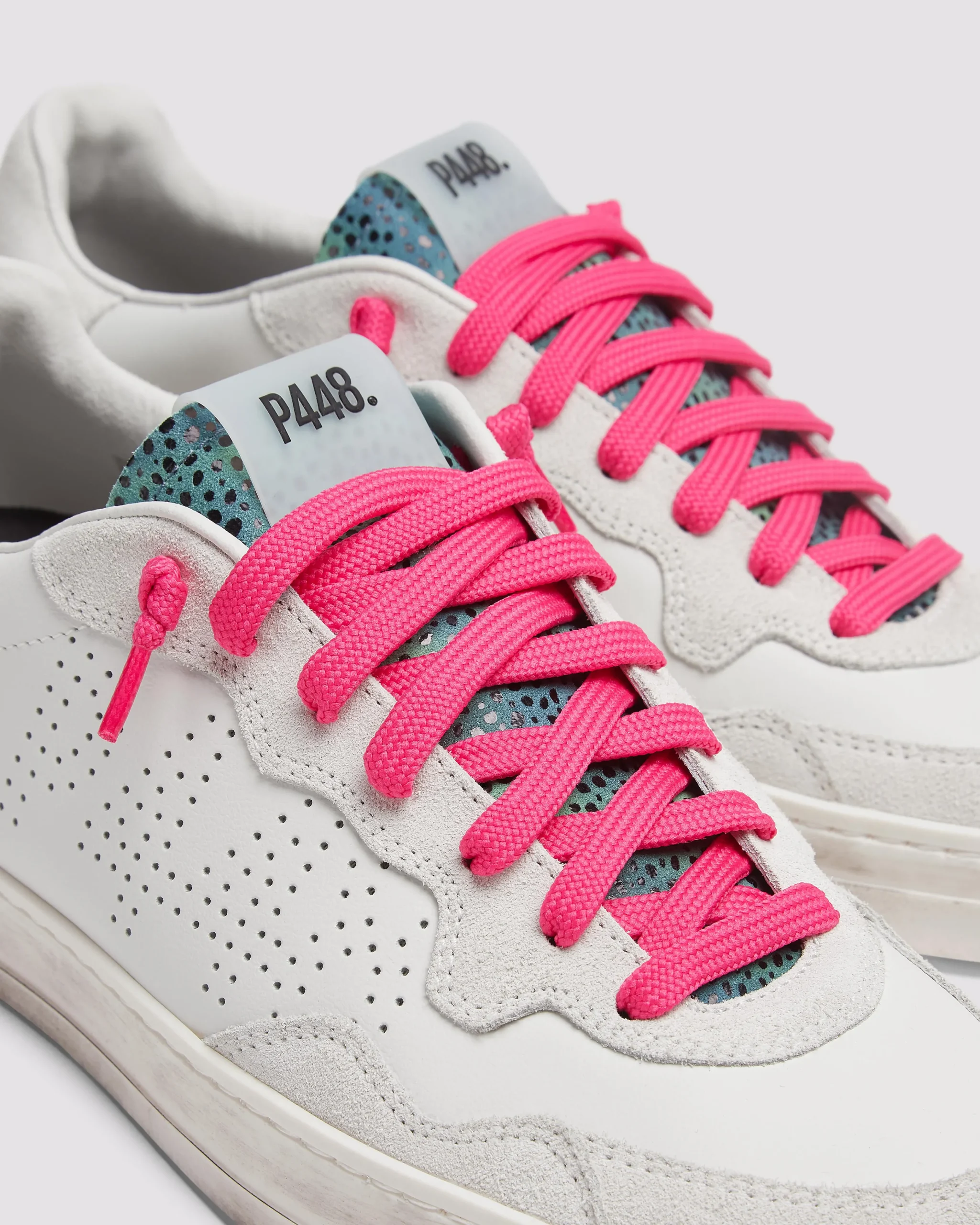 Women P448 Low Tops>Bali Lush
