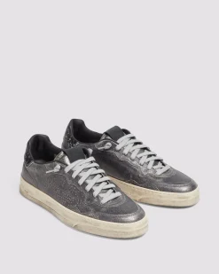 Women P448 Low Tops><noscript><img width=
