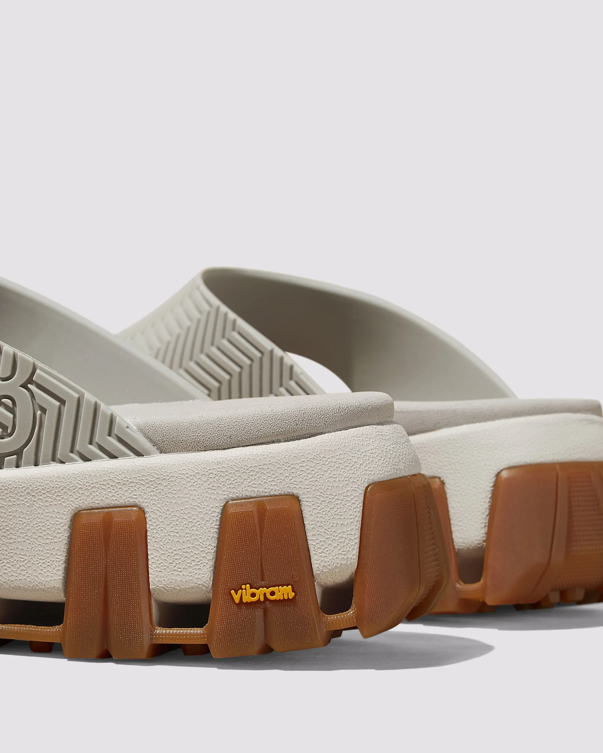 Women P448 Low Tops>Bondi Coffee