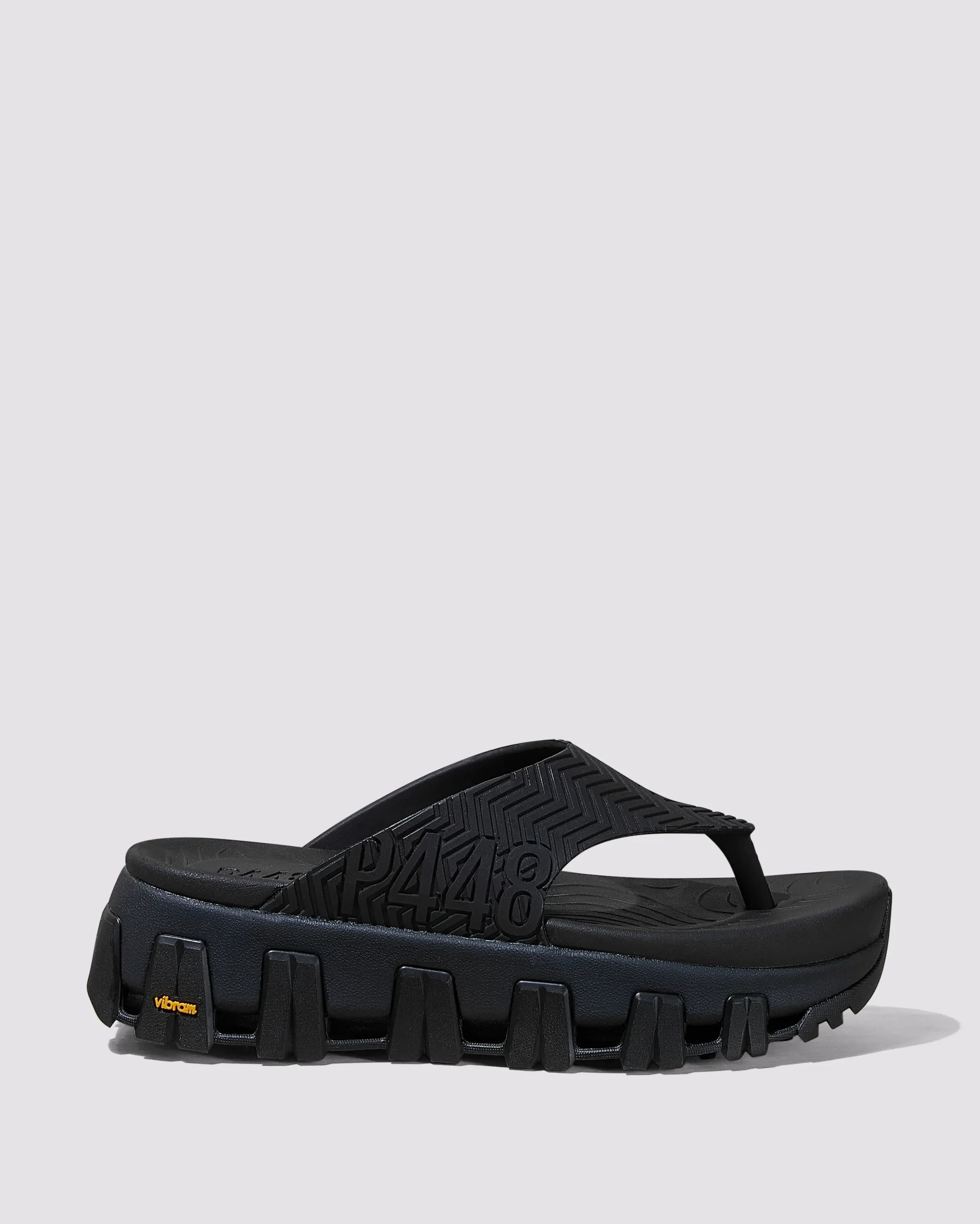 Women P448 Low Tops>Bondi Tux/