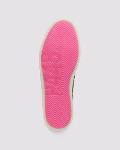 Women P448 Low Tops><noscript><img width=