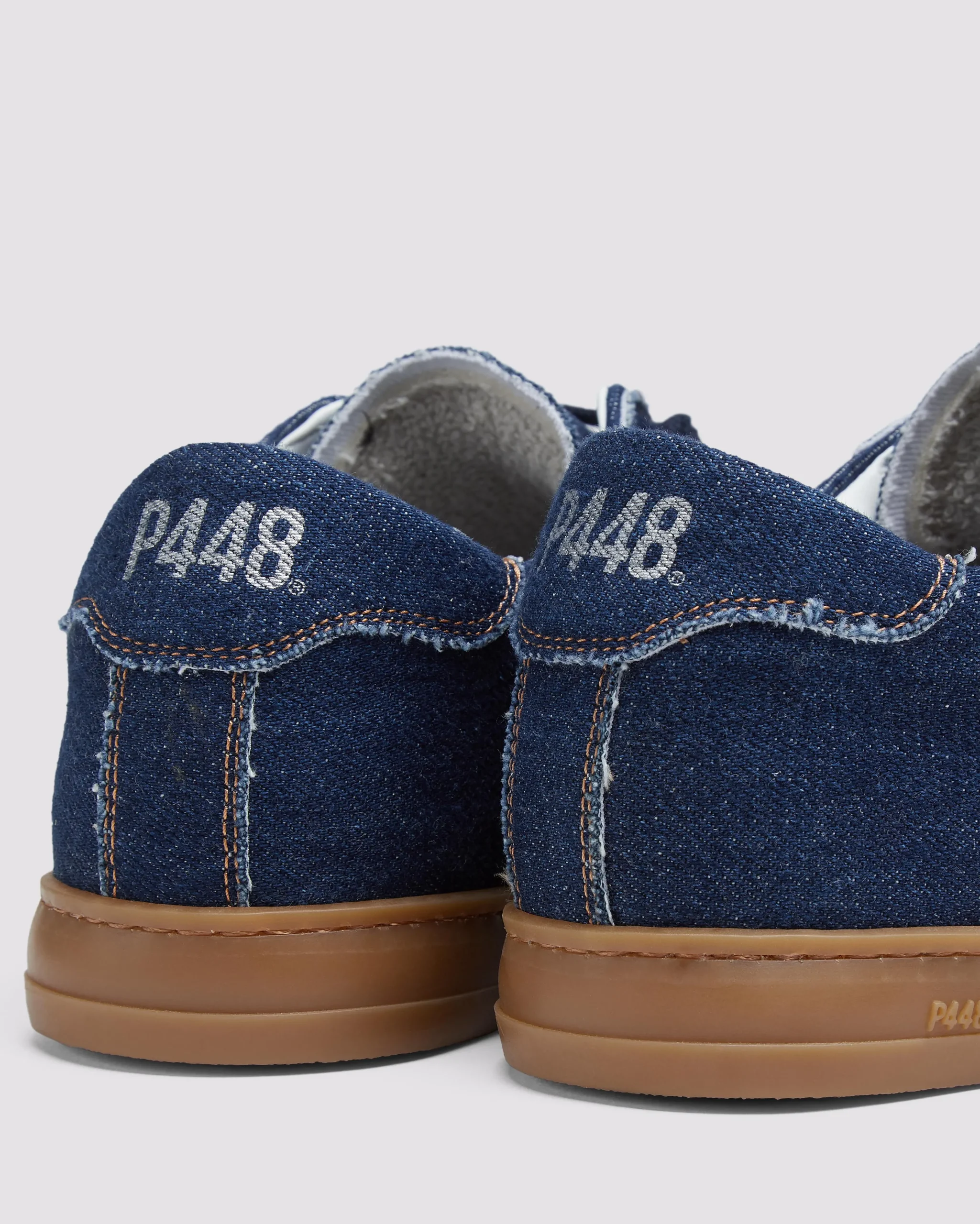 Women P448 Low Tops>John Recycled Jeans