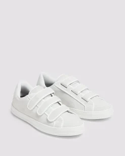 Women P448 Low Tops><noscript><img width=