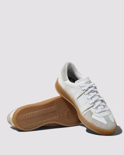 Women P448 Low Tops><noscript><img width=