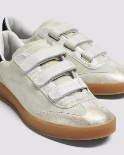 Women P448 Low Tops><noscript><img width=