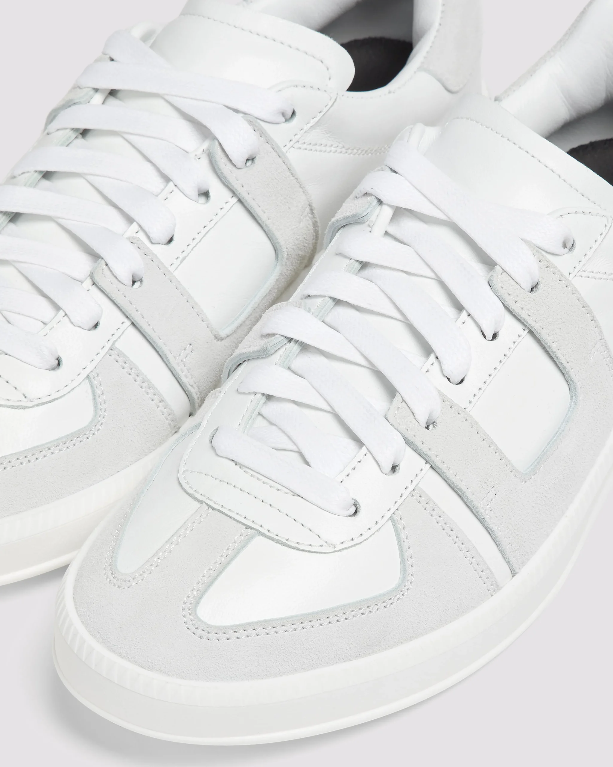 Women P448 Low Tops>Monza