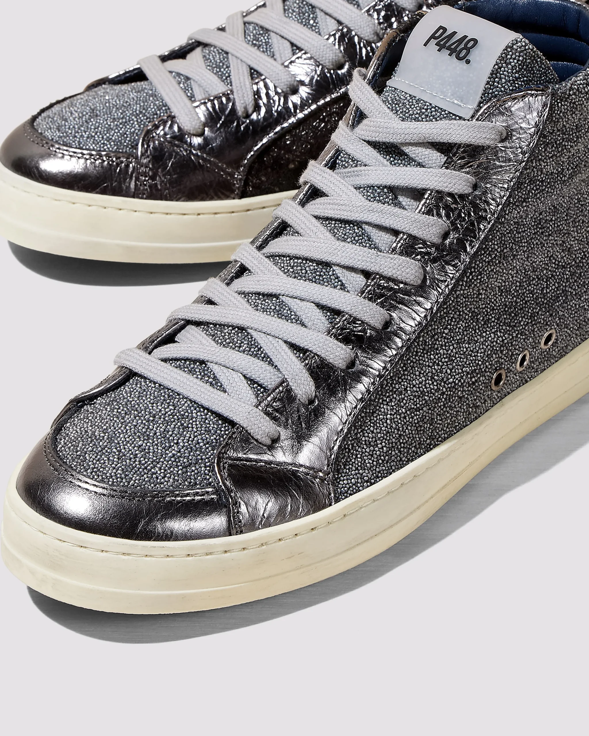Women P448 High Tops>Skate Shar